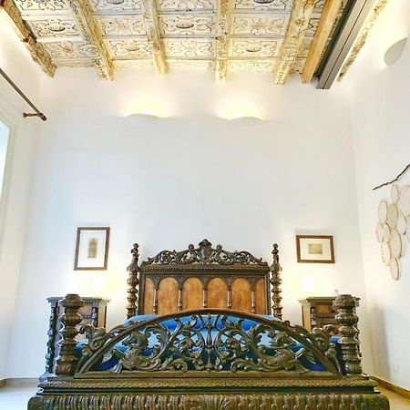 Palazzo Ragusi - Locazioni Turistiche Bed & Breakfast ปาแลร์โม ภายนอก รูปภาพ