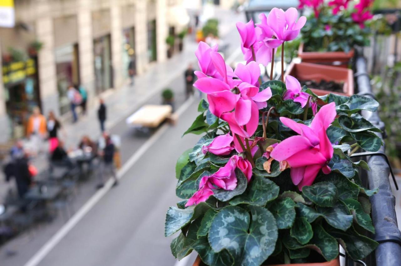 Palazzo Ragusi - Locazioni Turistiche Bed & Breakfast ปาแลร์โม ภายนอก รูปภาพ