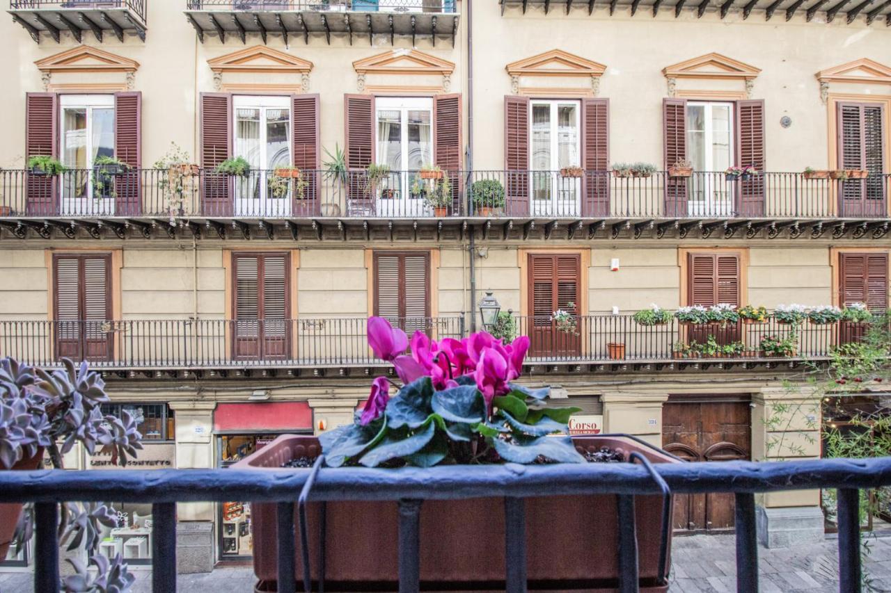 Palazzo Ragusi - Locazioni Turistiche Bed & Breakfast ปาแลร์โม ภายนอก รูปภาพ